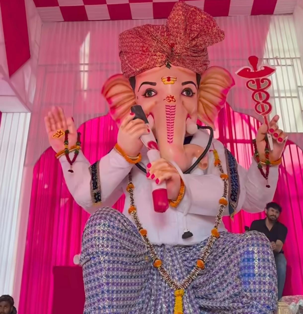Hill Top Ganpati Ganesh pandal in Ram Nagar, Nagpur