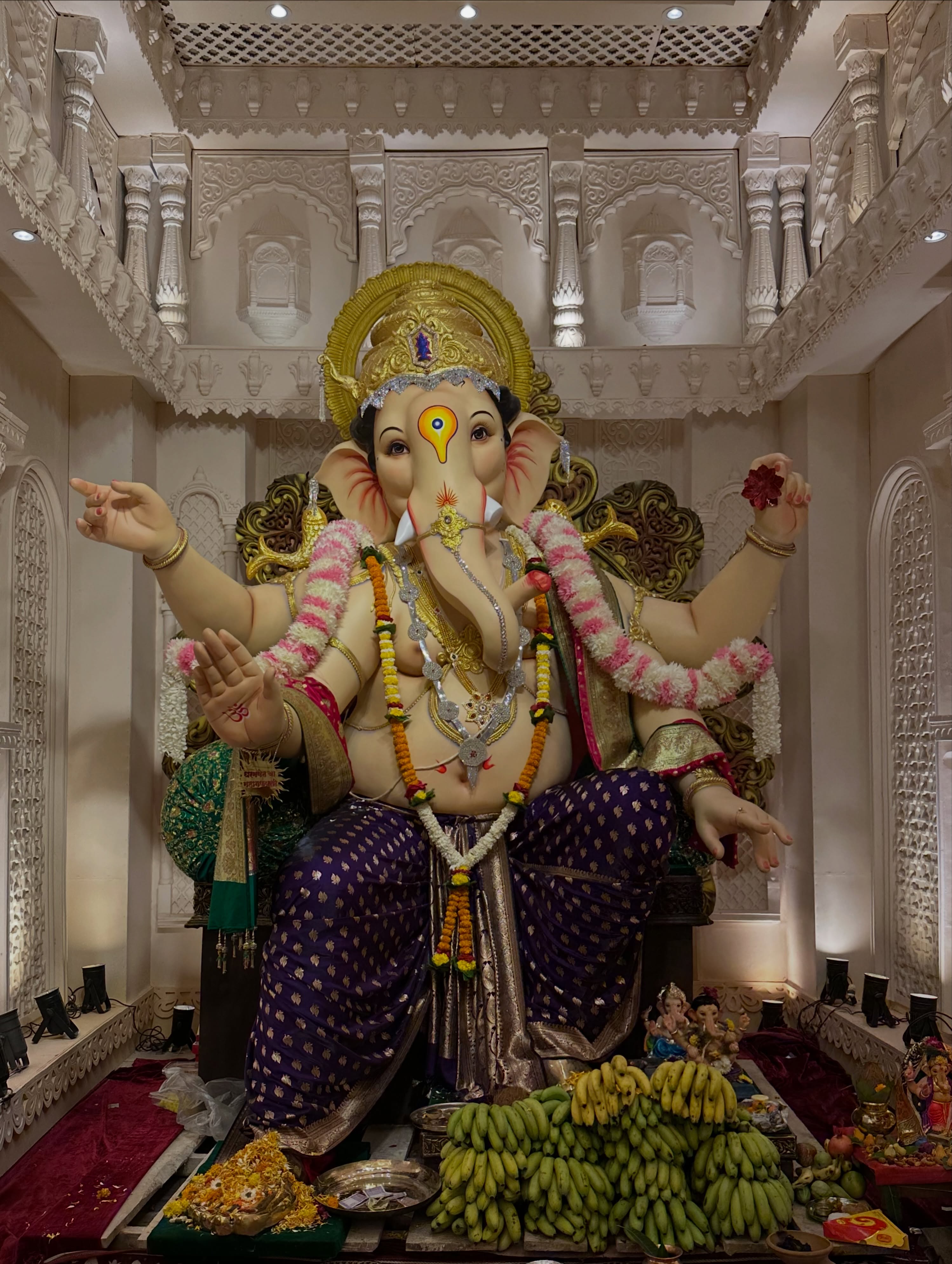 Shree Ganesh Utsav Mandal, Gali No. 4 Ganesh pandal in Dharampeth, Nagpur